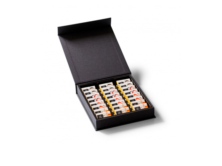 Coffret D&eacute;gustation 24 Carr&eacute;s Personnalis&eacute;